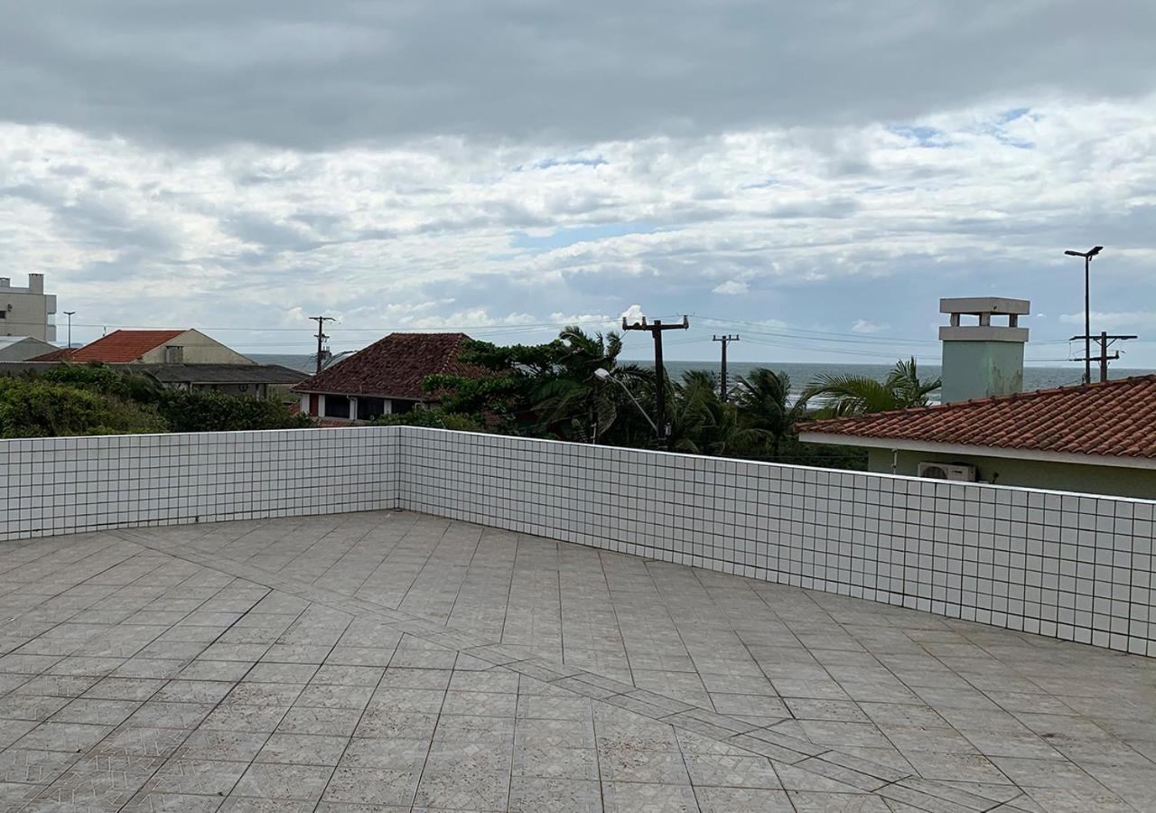 Boa Fé Casa De Praia Com Boa Ventilacao Garagem Coberta Para 3 Carros 50M Da Praiaヴィラ エクステリア 写真